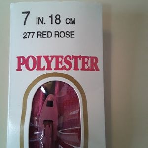 Zipper polyester red rose colors 7in